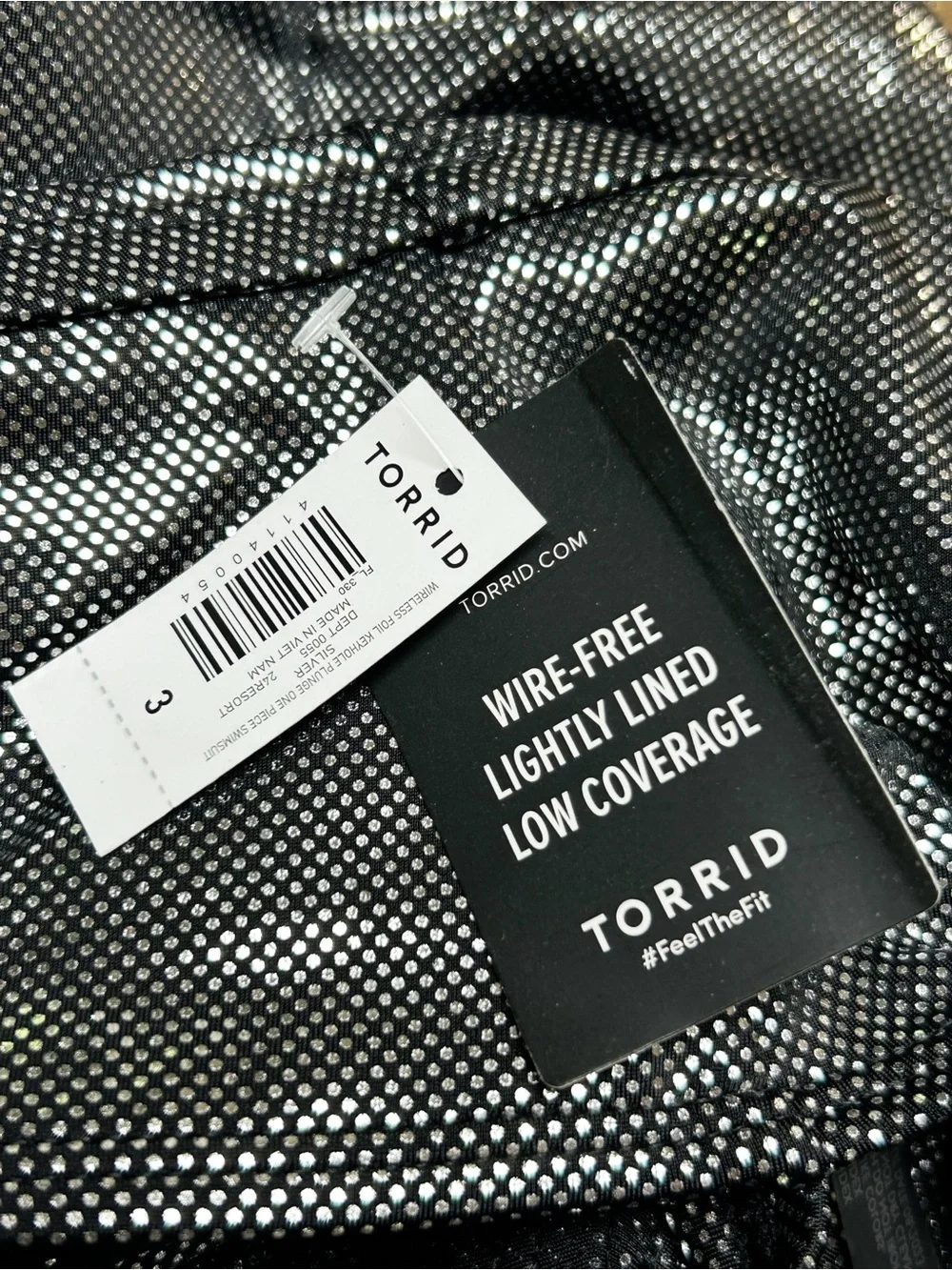 Torrid Foil Keyhole Plunge One-Piece Swimsuit metallic silver finish 3X NWT